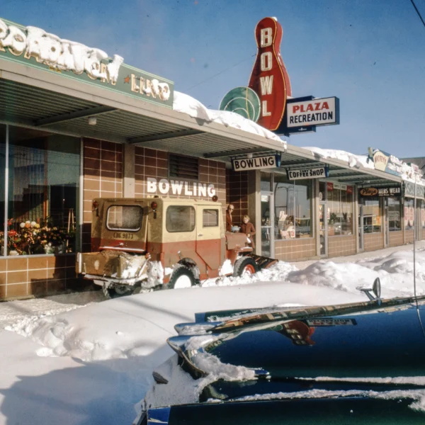 Plaza Bowling $50 Gift Pass